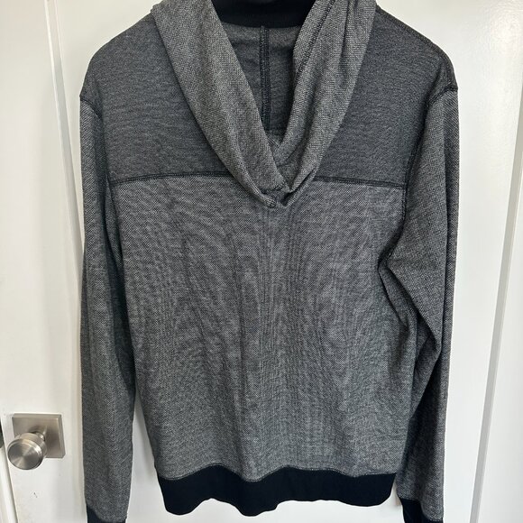 Mark Anthony Men's M Hoodie - Picture 4 of 5